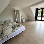 Cozy House With Garden Οντένσε