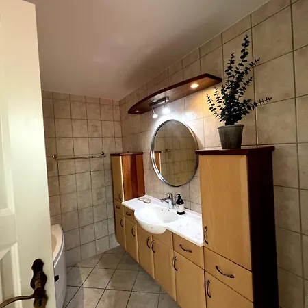 Cozy House With Garden Διαμέρισμα Οντένσε