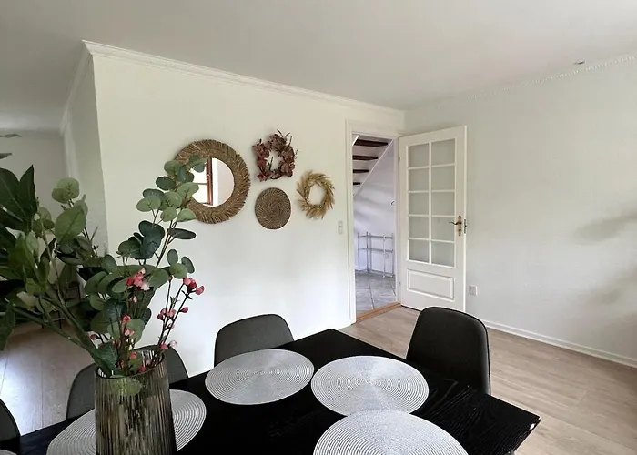 Cozy House With Garden Apartment Odense
