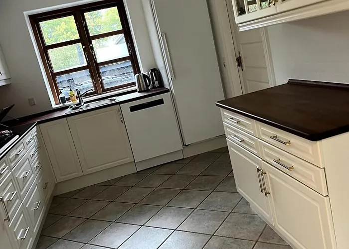 Apartment Cozy House With Garden